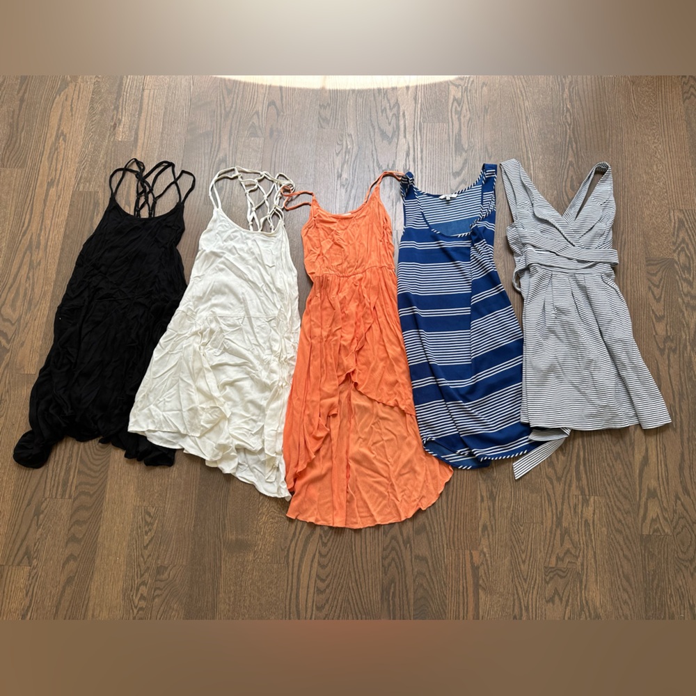 Summer Dress bundle - size small